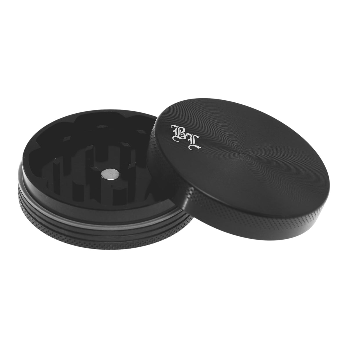 Black Leaf Alu Grinder 2 teilig Schwarz geöffnet Deckel schräg