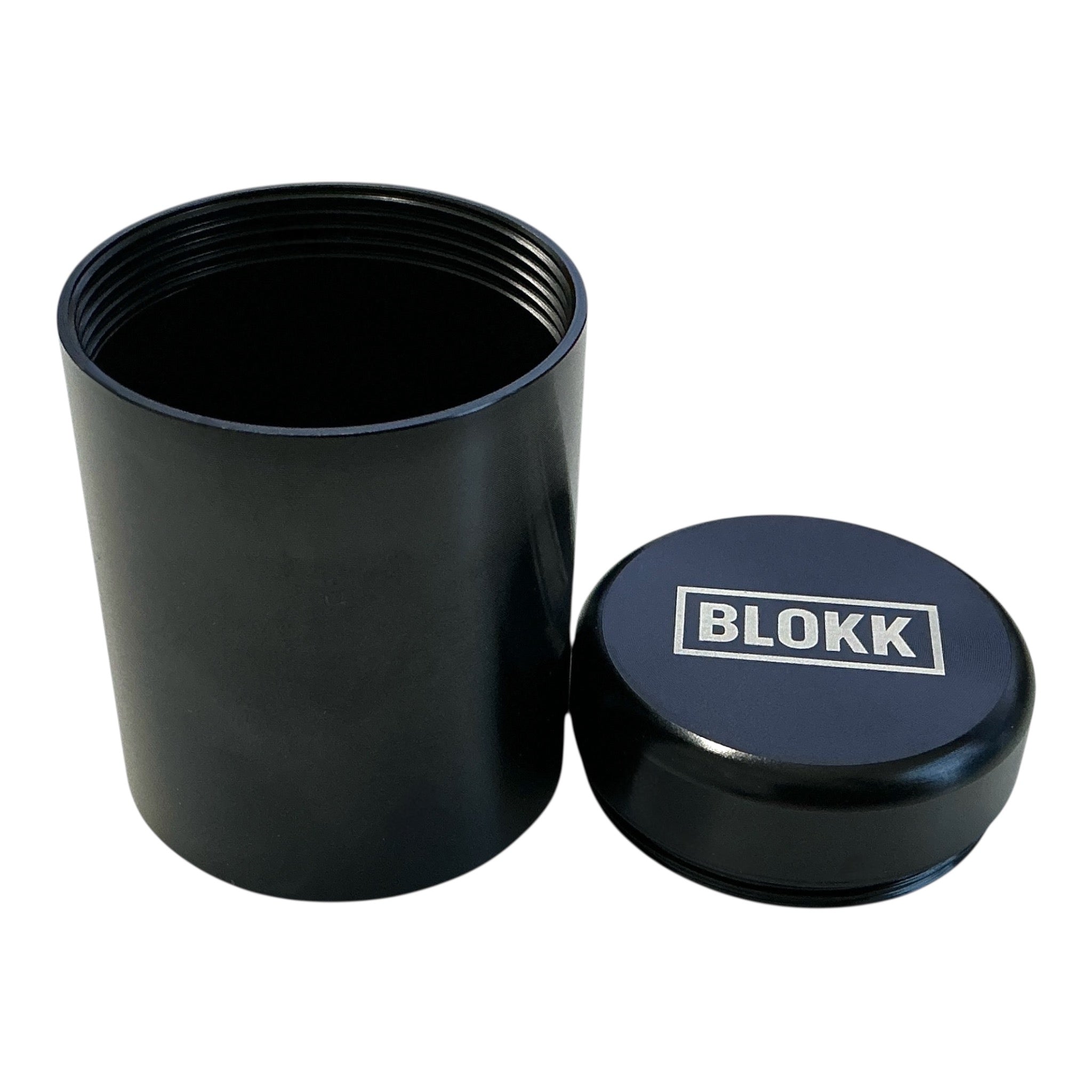 Blokk BNKR XL geöffet mit Deckel daneben Details logo