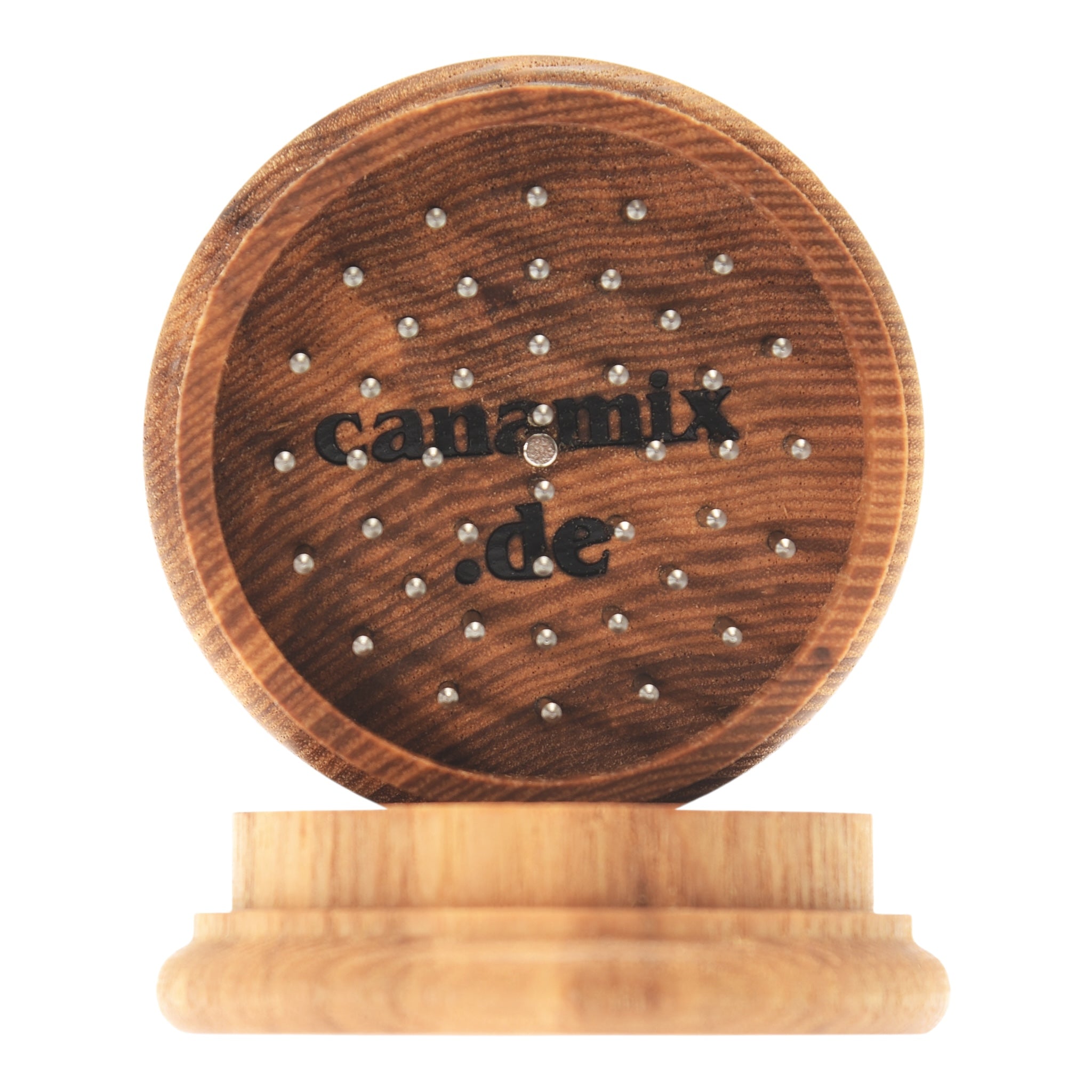 Canamix Grinder Esche mit Metallstiften geöffnet Details Mahlwerk mit Logo
