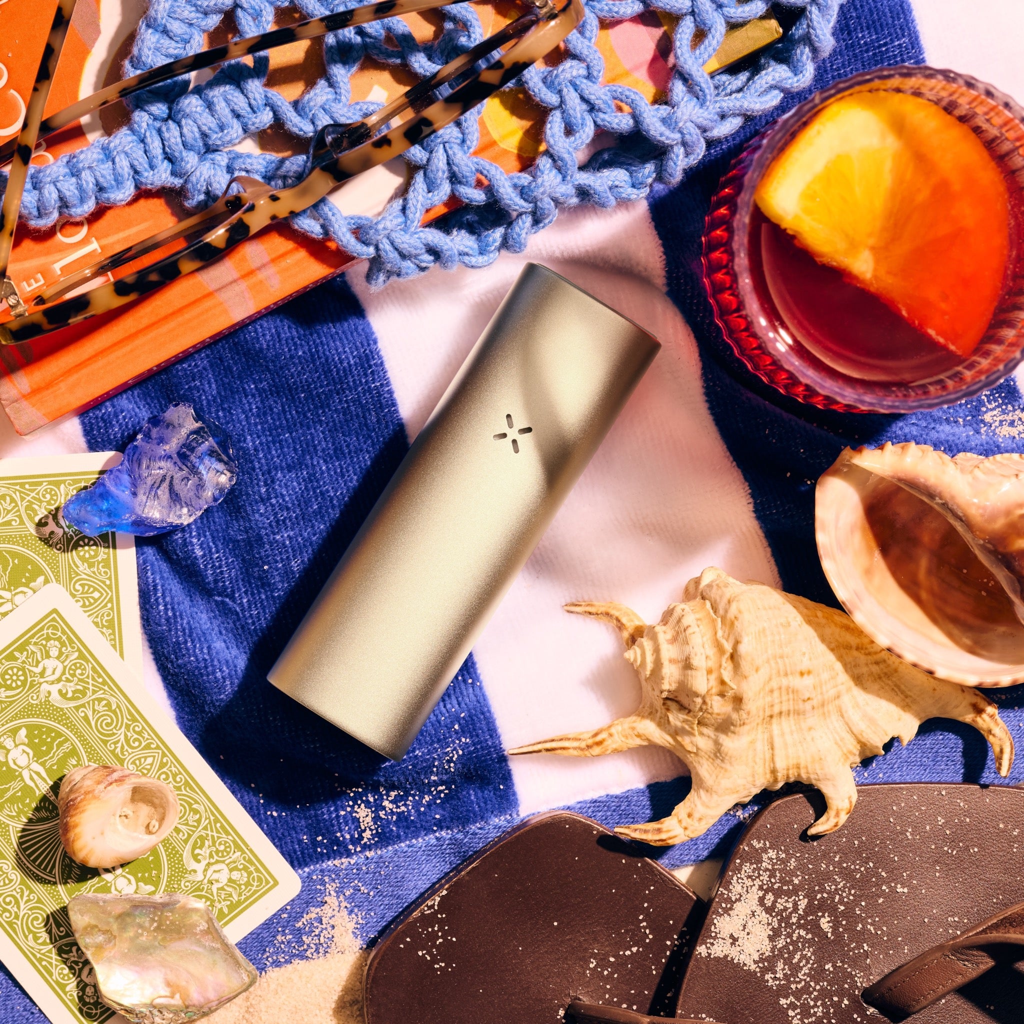 PAX Flow Champagne Mist Limited Edition Lifestyle
