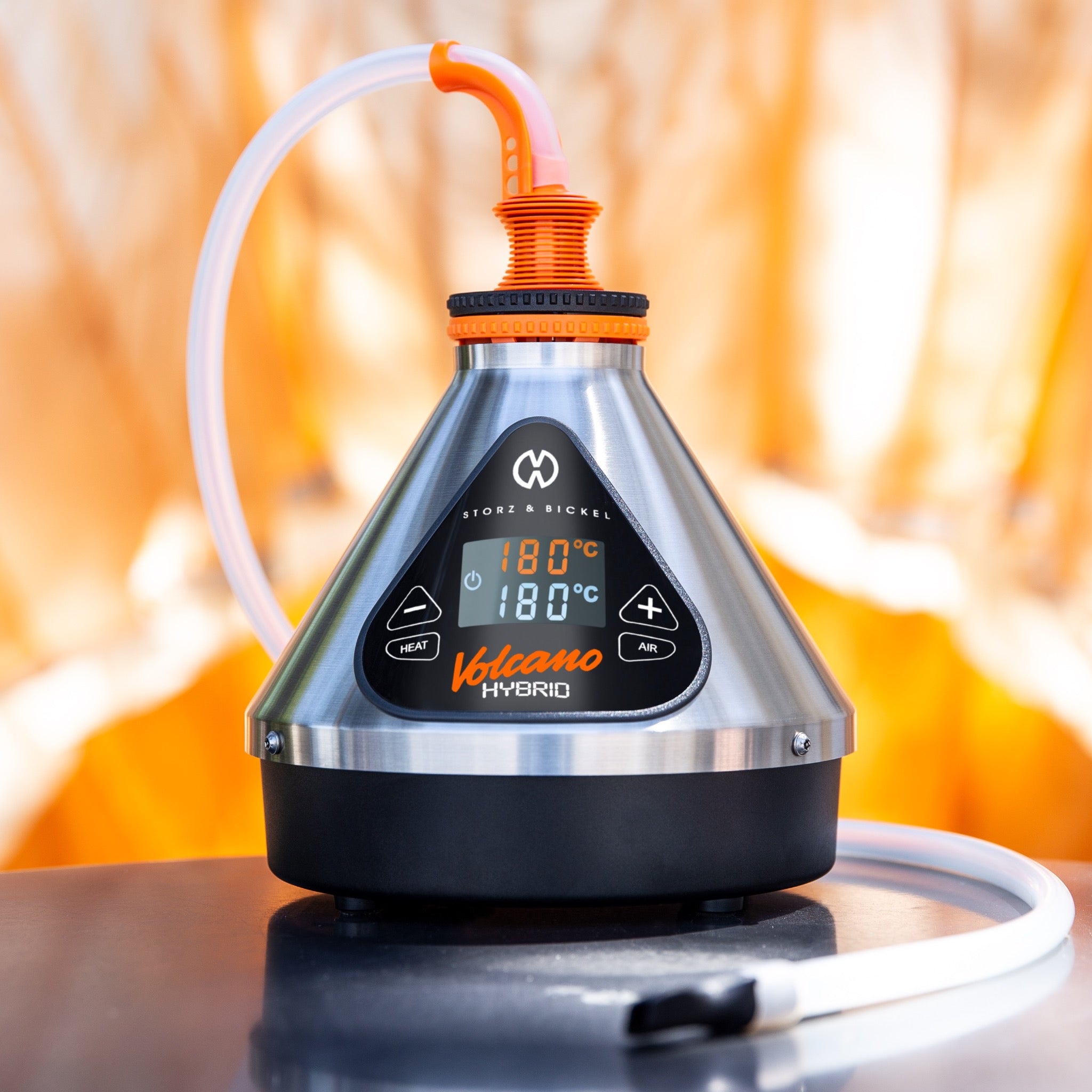 Storz & Bickel Volcano Hybrid Silber Lifestyle Bild